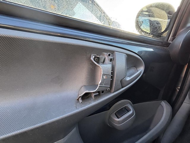 Citroen c1 1.0i seduction,2010 - afbeelding 9 van  31