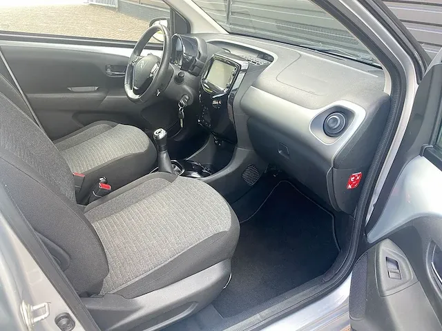 Citroen c1 1.2 puretech shine, hn-064-z - afbeelding 18 van  19