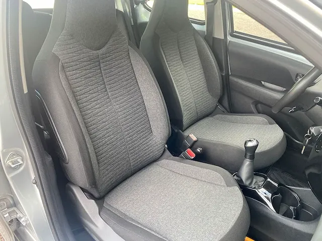 Citroen c1 1.2 puretech shine, hn-064-z - afbeelding 19 van  19