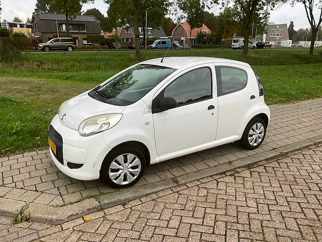 Citroen c1 personenauto - afbeelding 1 van  17