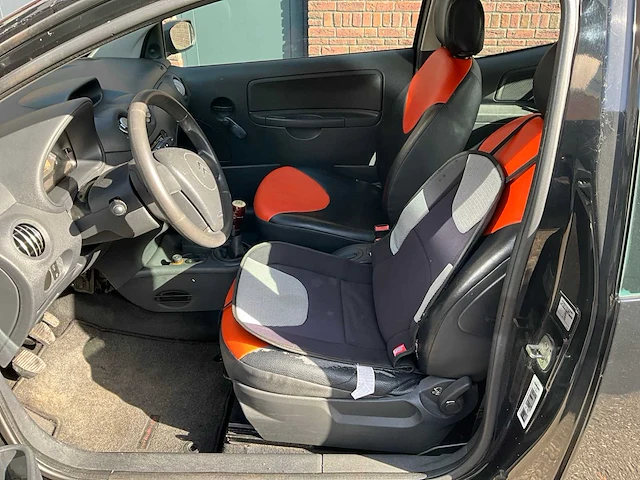 Citroën c2 - personenauto - afbeelding 9 van  11