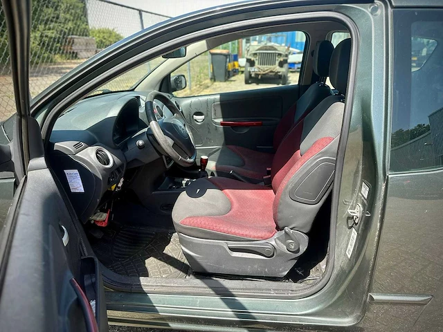 Citroen c2 1.1i furio , 33-ggv-1 - afbeelding 8 van  12
