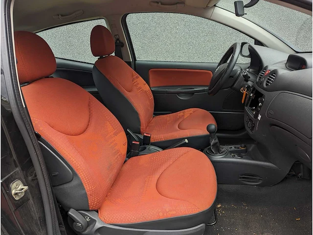 Citroen c2 1.4i ligne prestige | 06-pr-dt - afbeelding 2 van  21