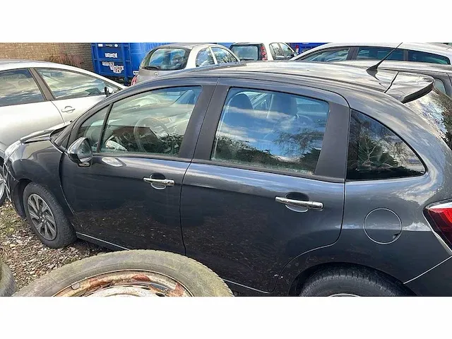 Citroen c3 - 1.2 pure tech feel - belgië kenteken - afbeelding 4 van  8