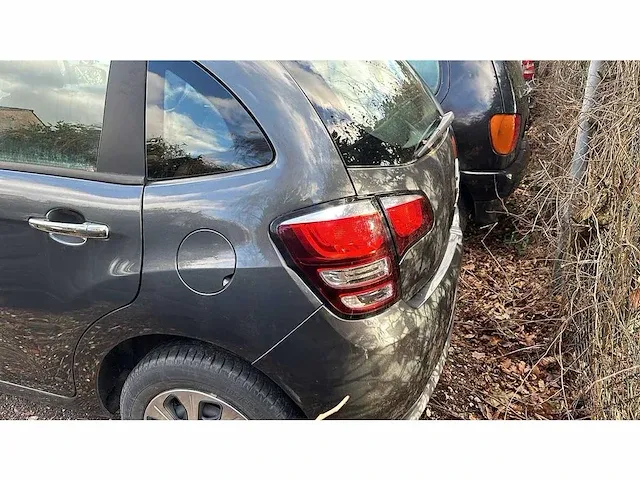 Citroen c3 - 1.2 pure tech feel - belgië kenteken - afbeelding 6 van  8