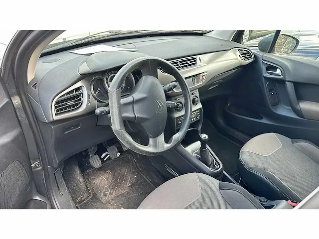 Citroen c3 - 1.2 pure tech feel - belgië kenteken - afbeelding 7 van  8