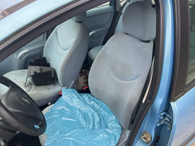 Citroën c3 - 2005 - personenauto - afbeelding 2 van  14