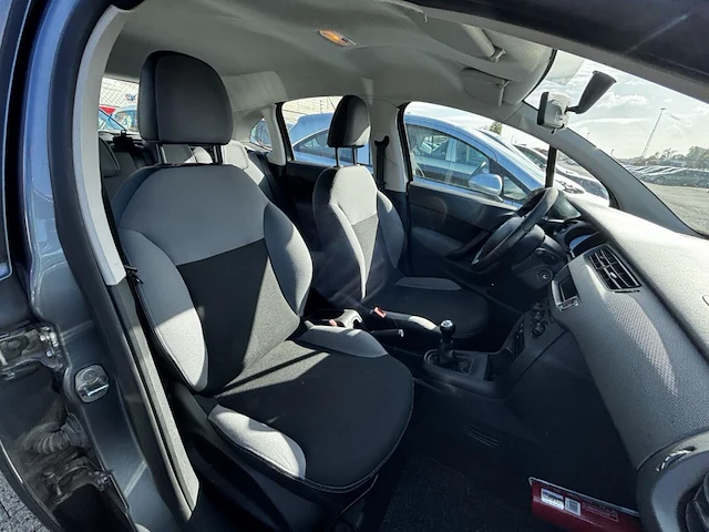 Citroen c3 1 4 hdi attraction fap,2010 - afbeelding 13 van  27