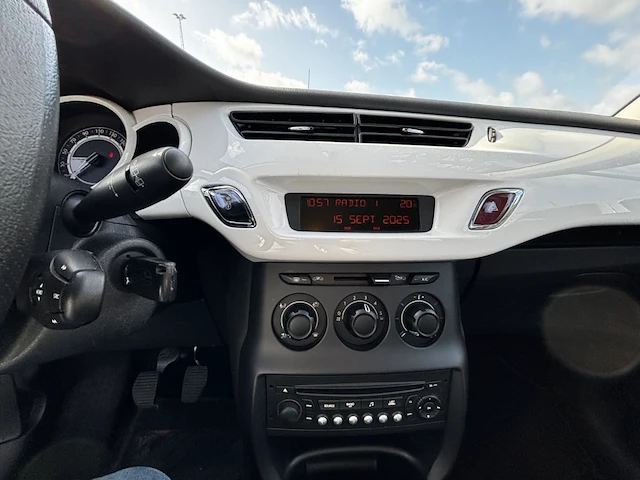 Citroen c3 1.0 puretech belgium edition,2016 - afbeelding 2 van  29