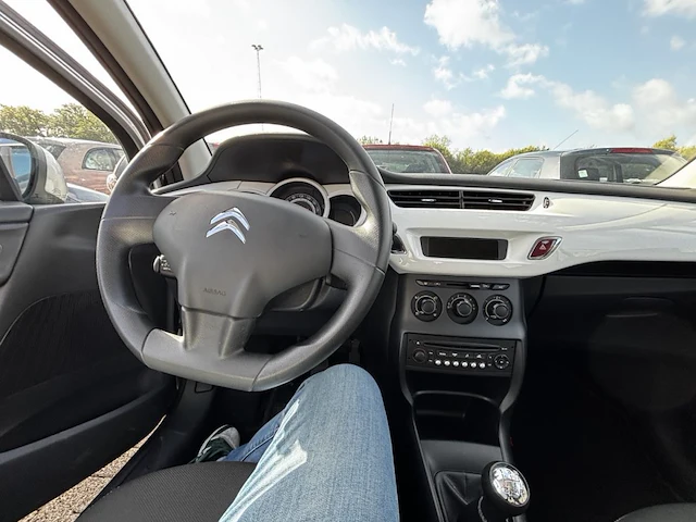 Citroen c3 1.0 puretech belgium edition,2016 - afbeelding 29 van  29