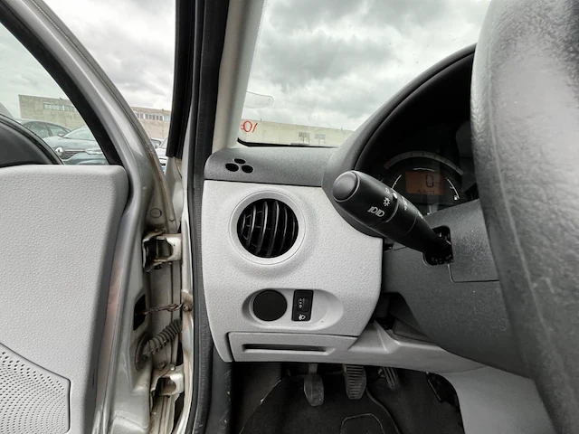 Citroen c3 1.1i tentation 61, 2003 - afbeelding 6 van  31