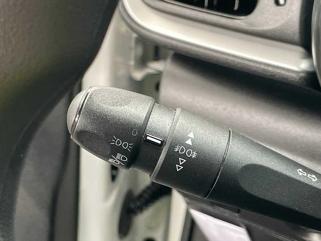 Citroen c3 1.2 pt feel edition , ; rl-227-z - afbeelding 2 van  18