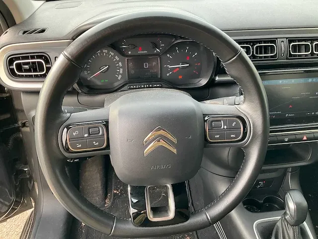 Citroen c3 1.2 pt shine automaat 2020climat control carplay 17" inch cruise control, j-625-bf - afbeelding 4 van  24