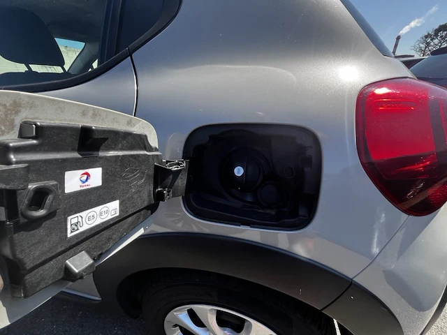 Citroen c3 1.2 puretech feel eat6 s&s (eu6.2) 110 at, 2018 - afbeelding 13 van  26