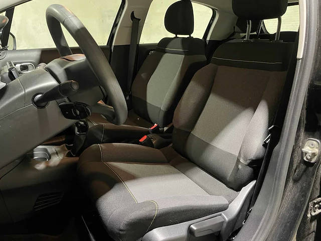 Citroen c3 1.2 puretech live 68pk 2017, pb-610-t - afbeelding 24 van  37