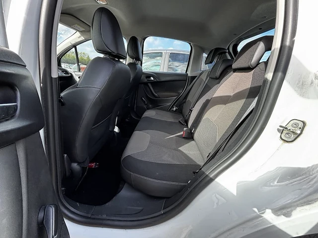 Citroen c3 1.2 puretech seduction,2015 - afbeelding 13 van  32