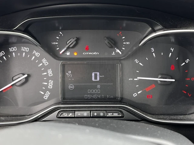 Citroen c3 1.2 puretech shine s&s 110, 2018 - afbeelding 21 van  23