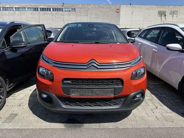 Citroen c3 1.2 puretech shine s&s 110,2017 - afbeelding 12 van  25