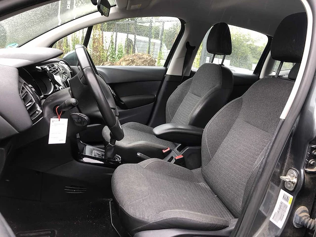 Citroen c3 1.2 turbo collection car 2015 | 2-zvg-32 - afbeelding 13 van  26
