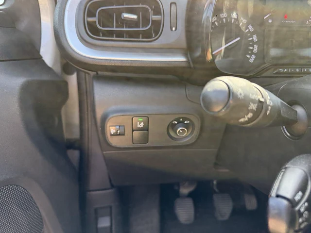 Citroen c3 1.2i puretech feel s&s (eu6.2) 83, 2019 - afbeelding 10 van  29