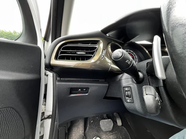 Citroen c3 1.4 e-hdi collection fap bmp/egmv 68 at,2013 - afbeelding 9 van  37