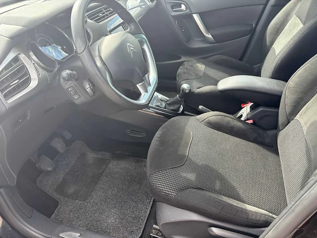 Citroen c3 1.4 vti exclusive, 6-znz-57 - afbeelding 25 van  31