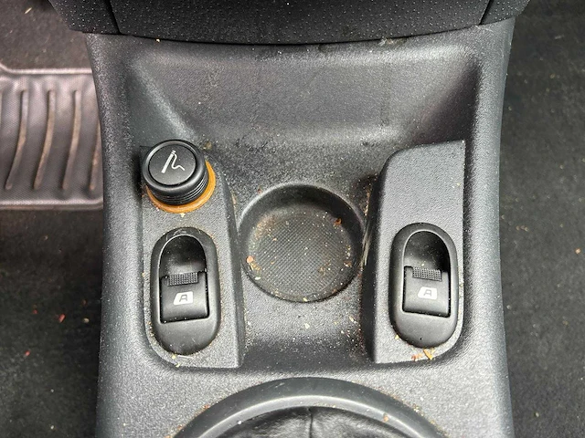Citroen c3 1.4i différence , 05-px-ts - afbeelding 3 van  12
