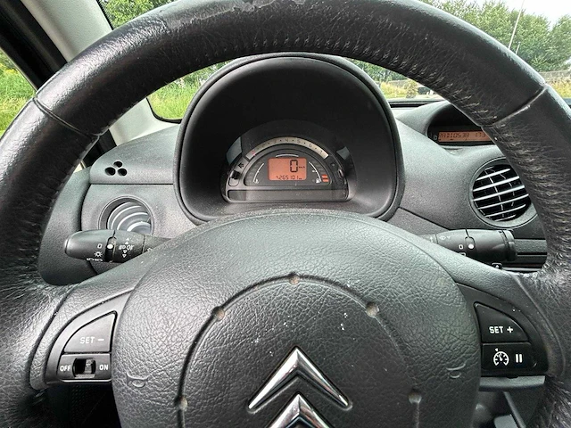 Citroen c3 1.4i différence , 05-px-ts - afbeelding 9 van  12