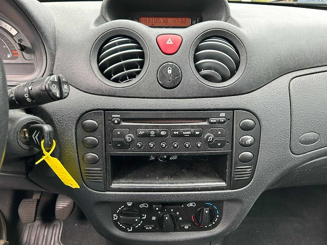 Citroen c3 1.4i différence , 05-px-ts - afbeelding 10 van  12