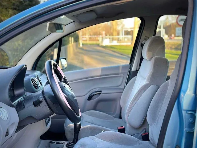 Citroen c3 1.4i exclusive, 57-lk-dd - afbeelding 13 van  17
