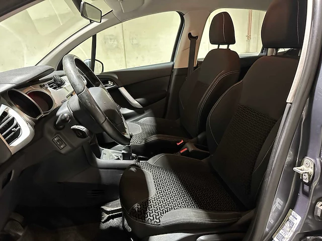 Citroen c3 1.6 e-hdi dynamique 92pk 2011, 17-rgr-5 - afbeelding 20 van  36