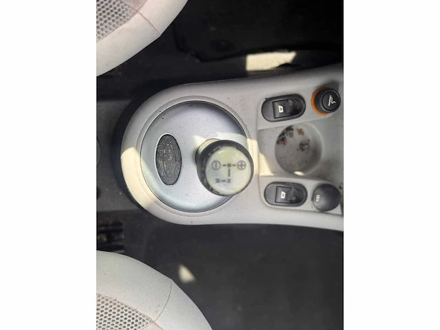 Citroen c3 pluriel 1.6i-16v , nx-881-p - afbeelding 2 van  12