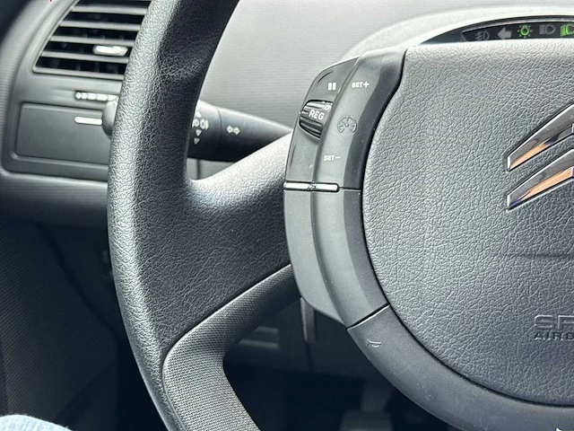 Citroën c4 - berline 14i 16v tonic 2010 | 55-87-98 - afbeelding 7 van  27