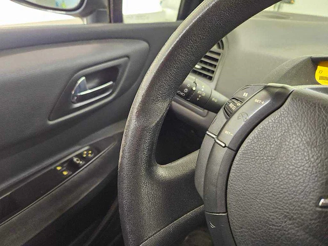 Citroen c4 1.6 16v ligne prestige, 1-zsf-81 - afbeelding 6 van  19
