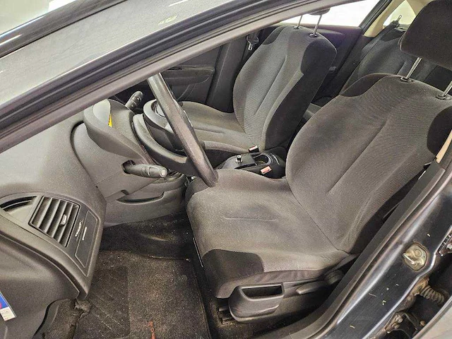 Citroen c4 1.6 16v ligne prestige, 1-zsf-81 - afbeelding 18 van  19