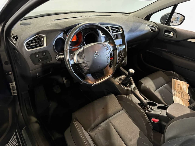 Citroen c4 1.6 vti tendance, 12-pgx-7 - afbeelding 13 van  14