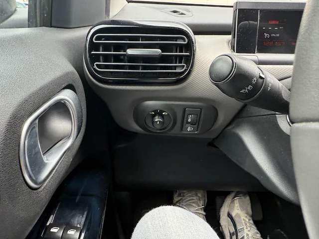 Citroen c4 cactus 1.2 puretech feel 82,2017 - afbeelding 7 van  24