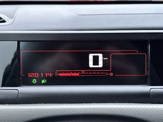 Citroen c4 cactus 1.2 puretech one-tone - 2018 | rr-566-l - afbeelding 4 van  28