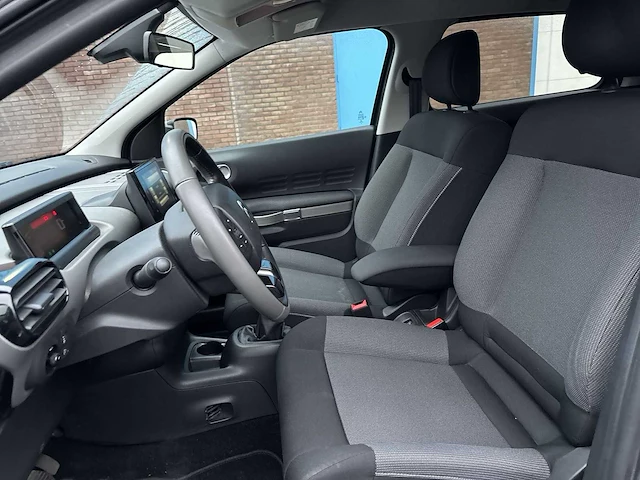 Citroen c4 cactus 1.2 puretech one-tone - 2018 | rr-566-l - afbeelding 28 van  28