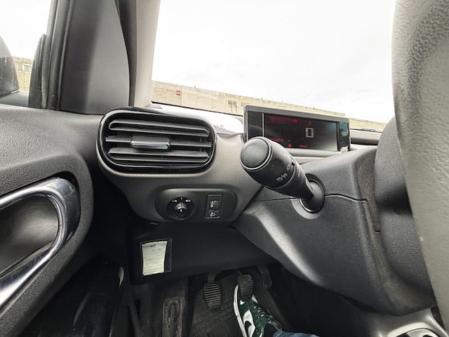 Citroen c4 cactus 1.2 puretech shine, 2016 - afbeelding 9 van  27