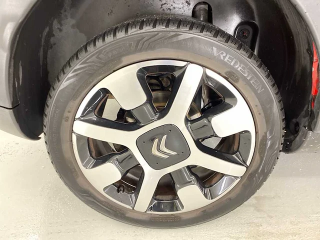 Citroen c4 cactus 1.2 puretech shine ; gd-815-j - afbeelding 8 van  17
