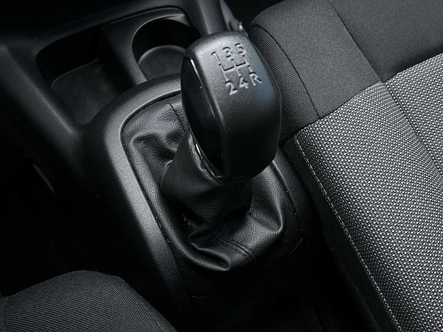 Citroen c4 cactus 1.2 turbo one-tone 2018 | rr-566-l - afbeelding 14 van  28