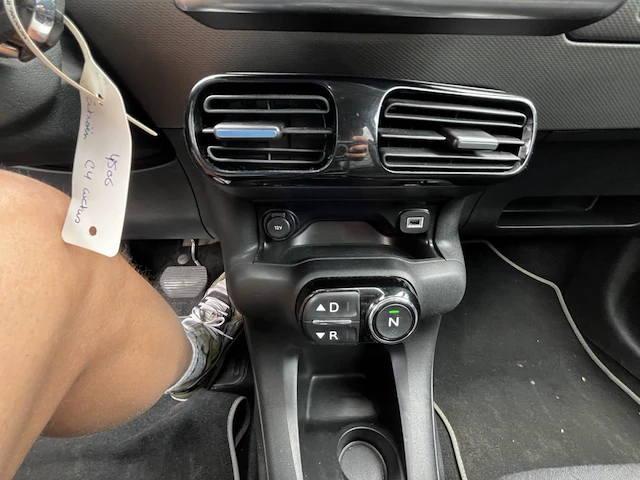 Citroen c4 cactus 1.6 bluehdi shine etg 100 at,2017 - afbeelding 2 van  32