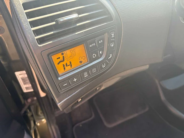 Citroen c4 picasso 1.6 thp tend. egs , rx-604-h - afbeelding 4 van  26