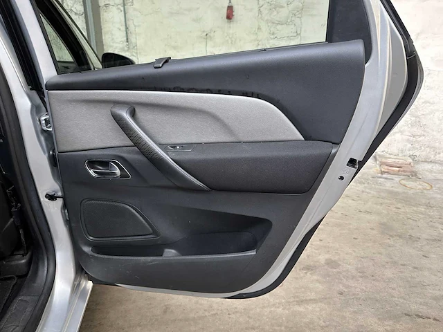 Citroen c4 picasso 1.6 vti business 120pk 2013, 1-kxt-98 - afbeelding 28 van  40