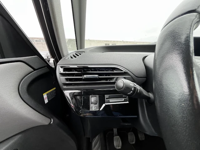 Citroen c4 spacetourer 1.2 puretech live s&s 130,2018 - afbeelding 9 van  38