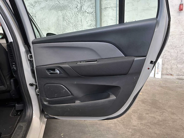 Citroen c4 spacetourer 1.2 puretech s&s feel 5d 131pk 2018 (7-persoons) - afbeelding 27 van  38