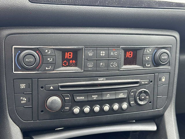 Citroen c5 2.0 16v comfort 2009 | 31-jgv-6 - afbeelding 19 van  24