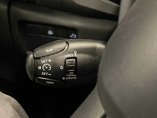 Citroen c5 aircross 1.2 pt business plus 131pk 2019 (origineel-nl+1e eigenaar), g-286-lh - afbeelding 43 van  67