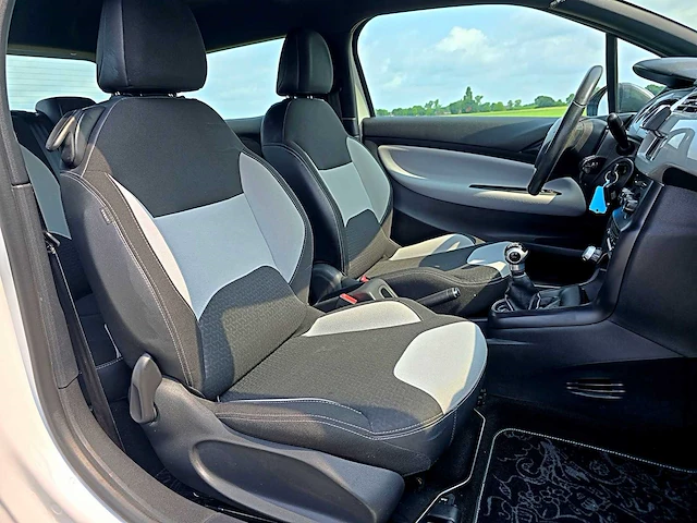Citroen ds3 1.4 chic, 03-slv-7 - afbeelding 3 van  28